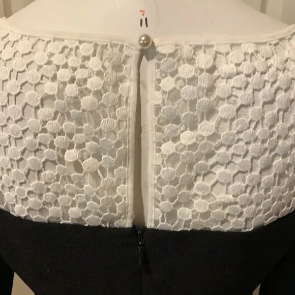 Karl Lagerfeld Classy tulip sleeve with lace neckline accent. Brand new - Picture 6 of 15